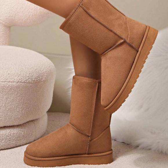 Women’s Solid Color Tan Fleece Mid-Calf Warm Snow Boots - Picture 3 of 4